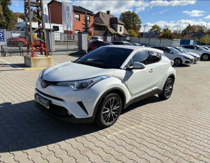 Toyota C-HR 3