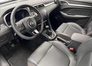 MG ZS 6