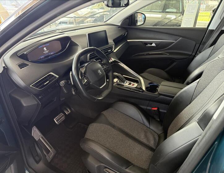 Peugeot 5008 7