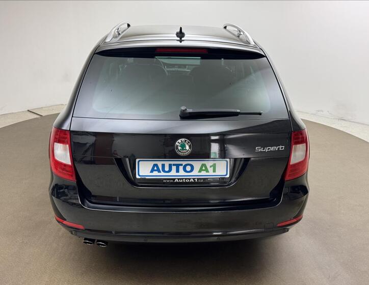 Škoda Superb 5