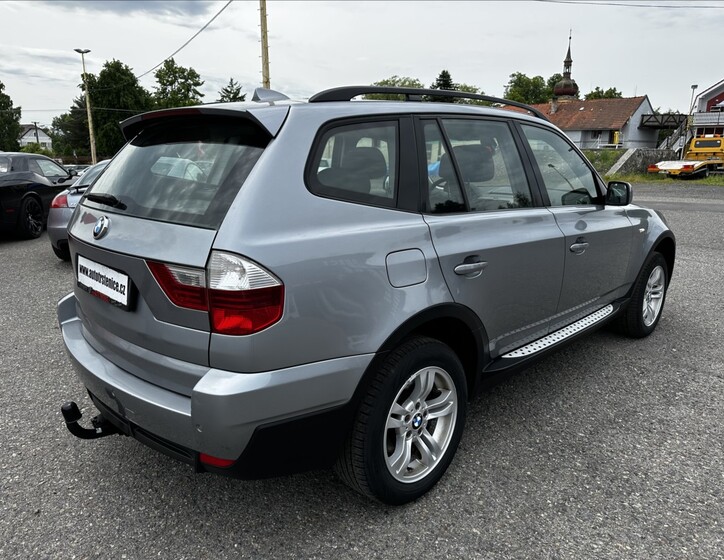 BMW X3 7