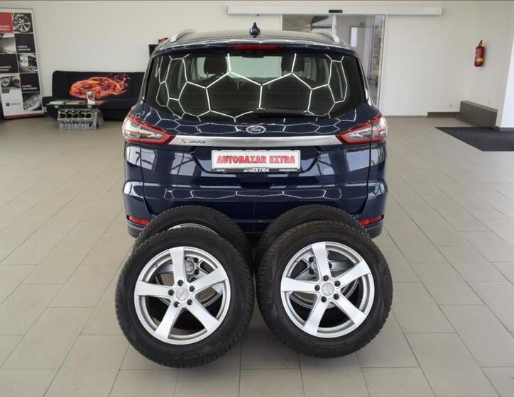 Ford S-MAX 15