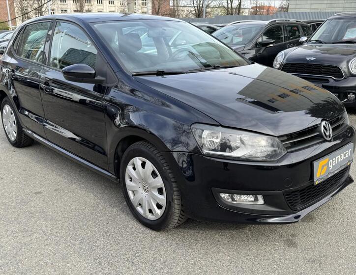 Volkswagen Polo 13