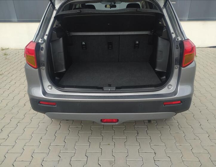 Suzuki Vitara 9