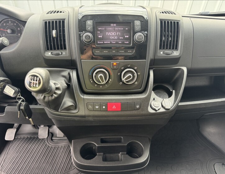 Peugeot Boxer 38