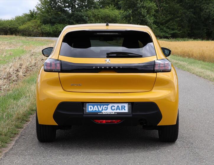 Peugeot 208 6