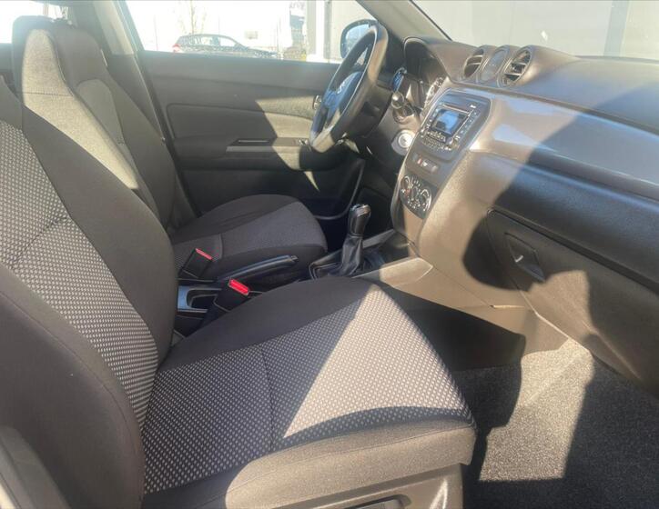 Suzuki Vitara 9