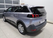 Peugeot 5008 6