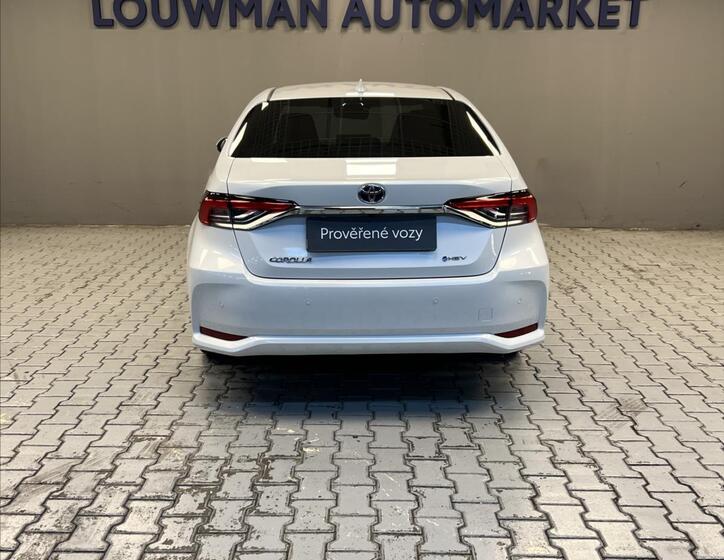 Toyota Corolla 15