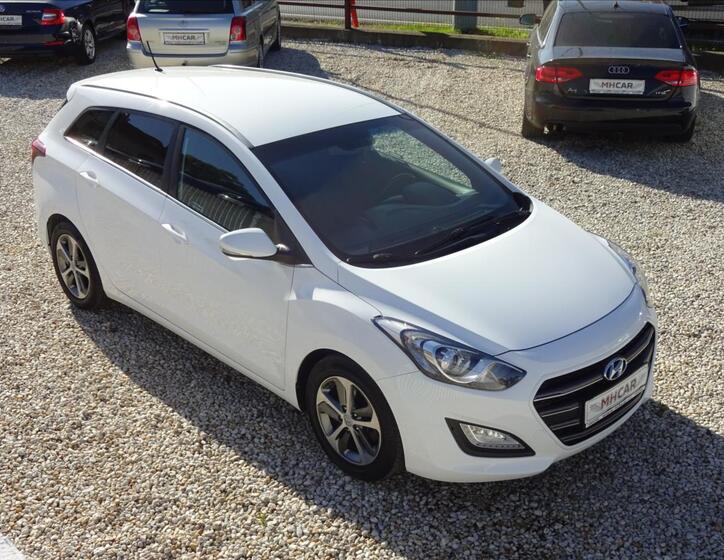 Hyundai i30 1