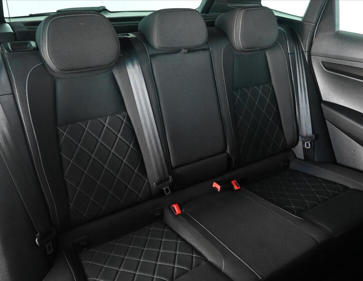 Škoda Karoq 29