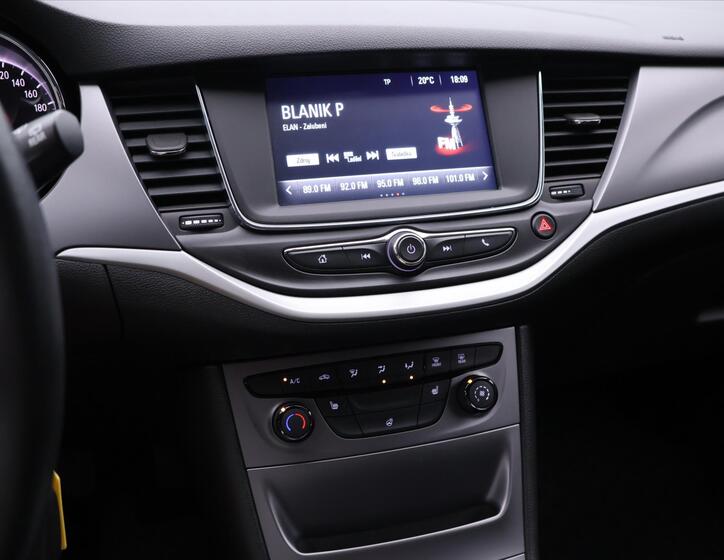 Opel Astra 19