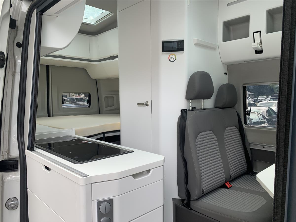 Volkswagen Grand California
