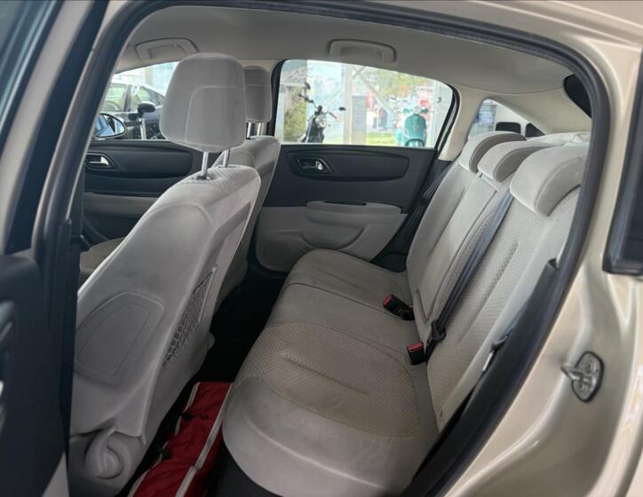 Citroën C4 17