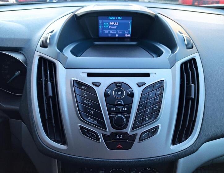 Ford Grand C-MAX 11