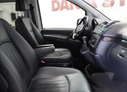 Mercedes-Benz Viano 12