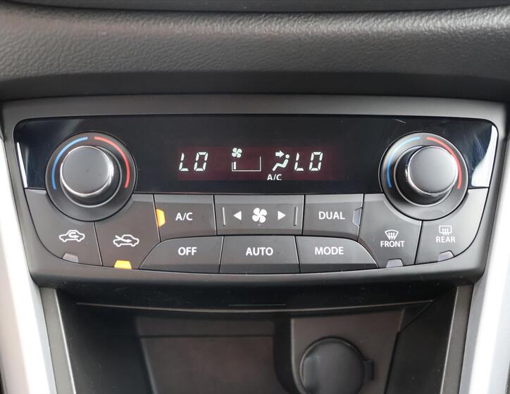 Suzuki SX4 S-Cross 25