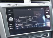 Volkswagen Golf 32