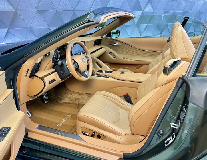 Lexus LC 500 13