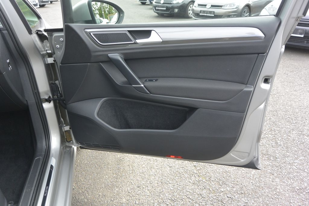 Volkswagen Golf Sportsvan