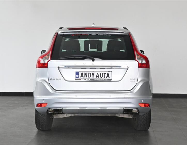 Volvo XC60 4