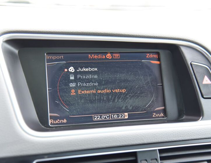Audi Q5 30