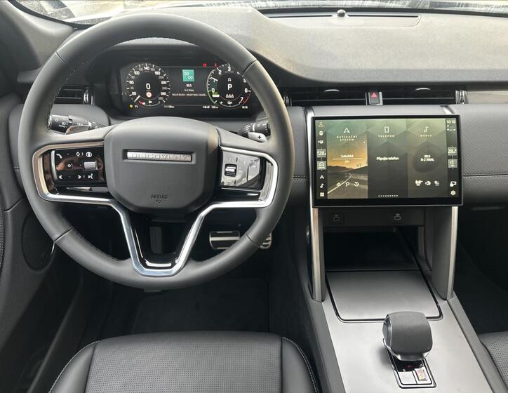 Land Rover Discovery Sport 12