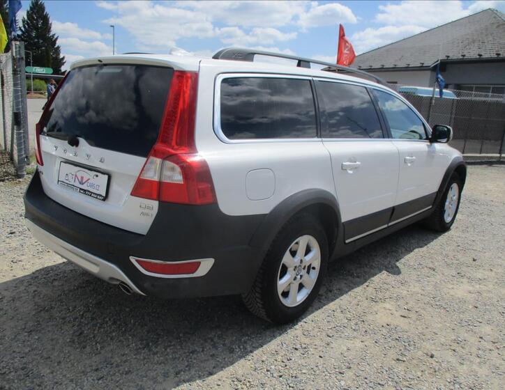 Volvo XC70 31