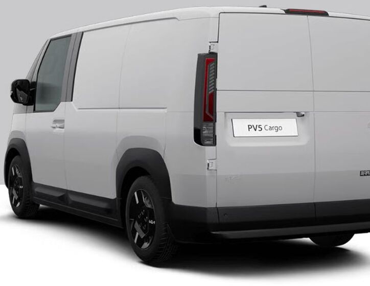 KIA PV5 3