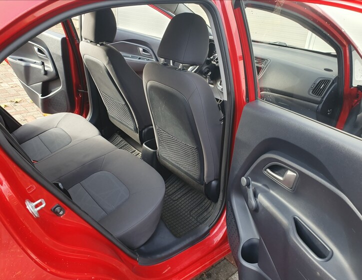 Kia Rio 14