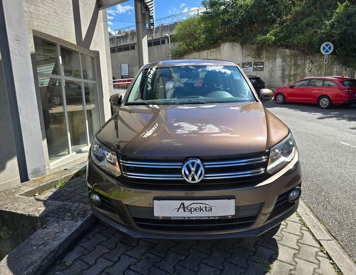 Volkswagen Tiguan 8