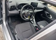 Toyota Yaris 10