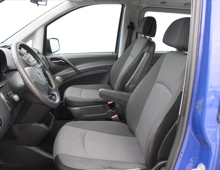 Mercedes-Benz Vito 9