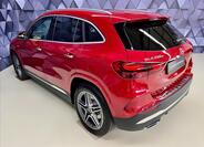Mercedes-Benz GLA 5