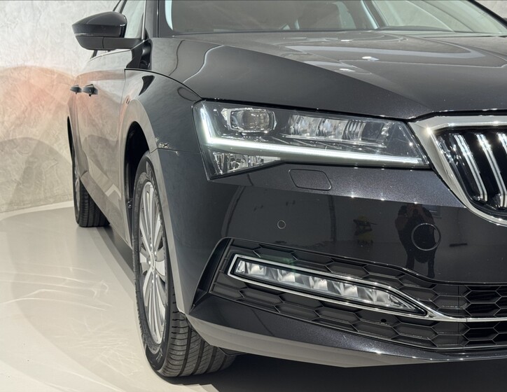 Škoda Superb 5