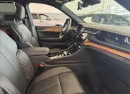 Jeep Grand Cherokee 9