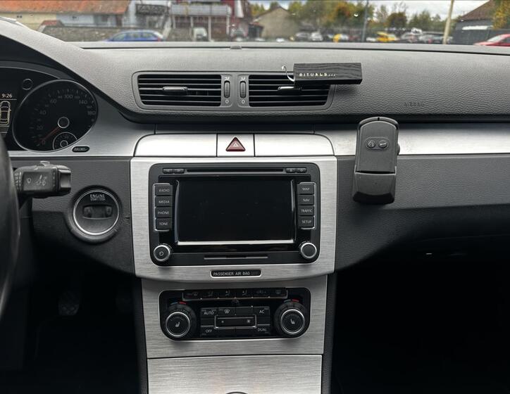 Volkswagen Passat CC 15