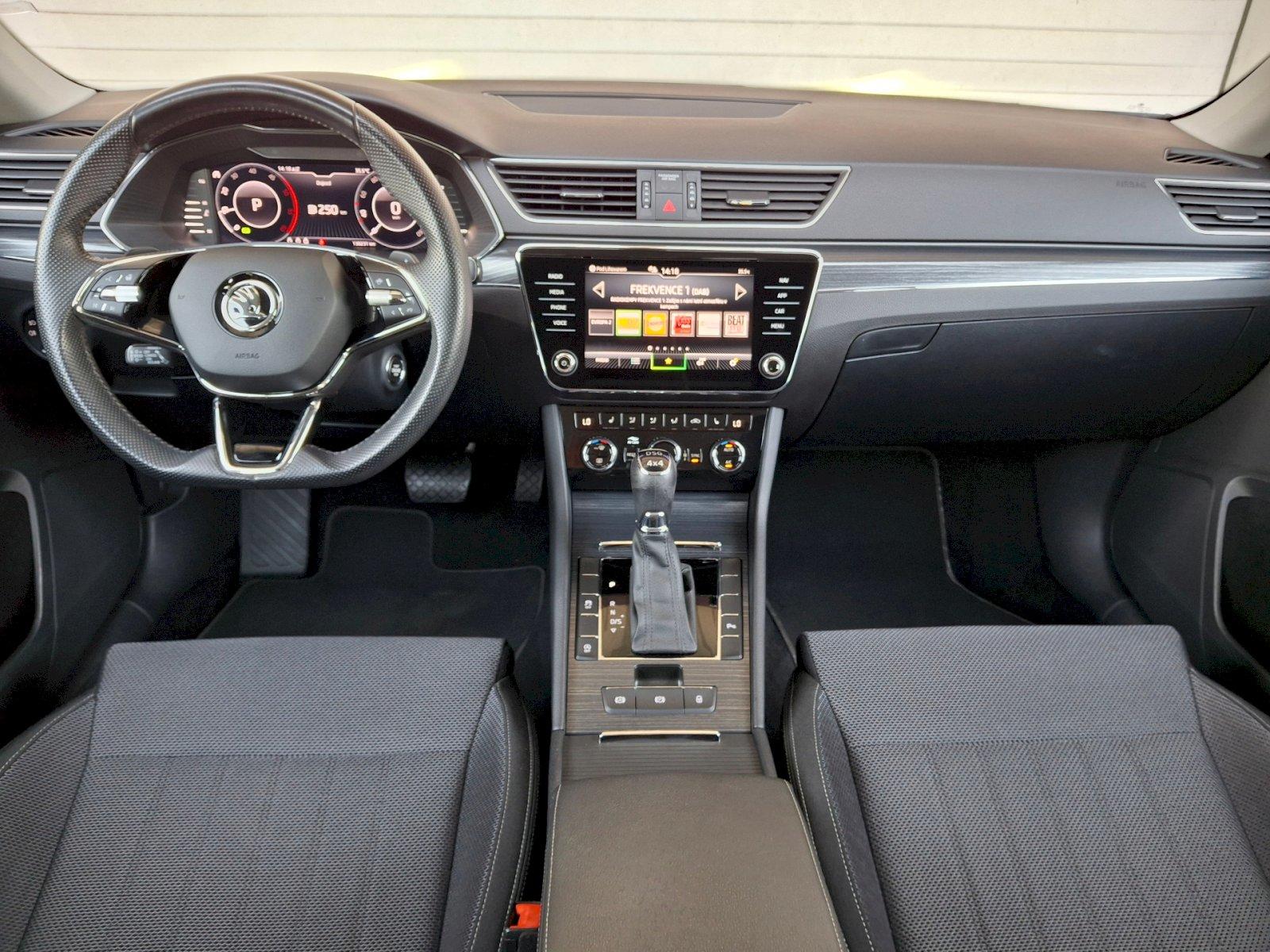 Škoda Superb