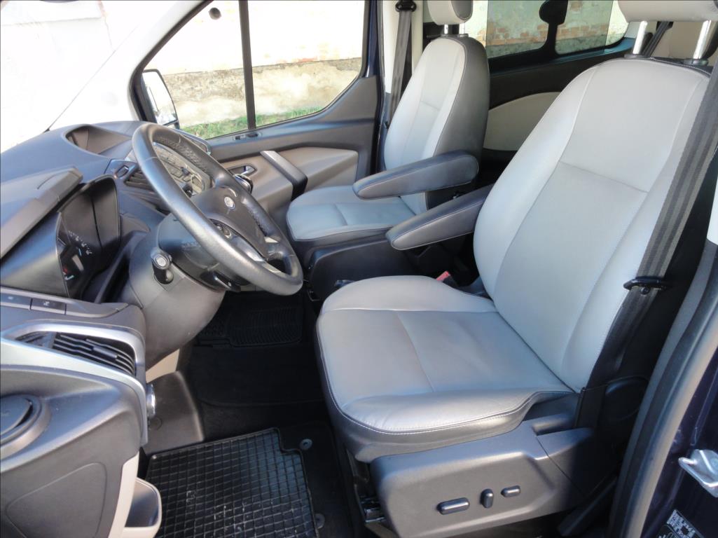 Ford Tourneo Custom