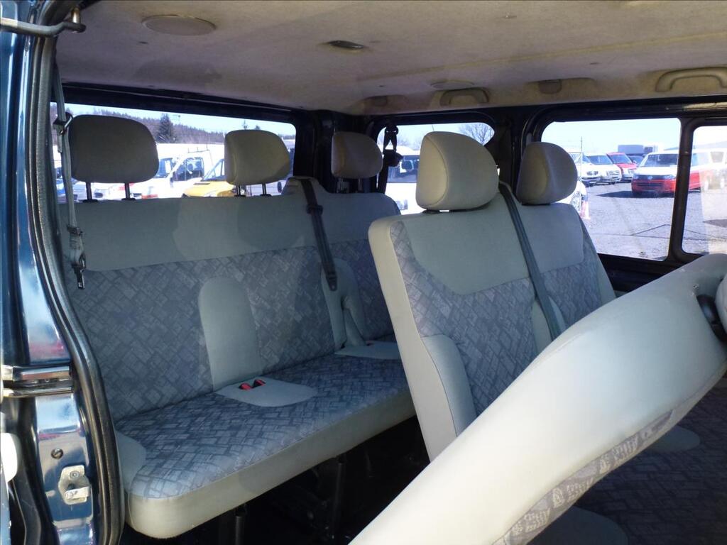 Opel Vivaro 22