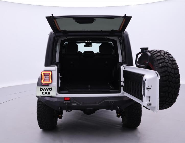 Jeep Wrangler 9