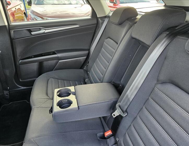 Ford Mondeo 27