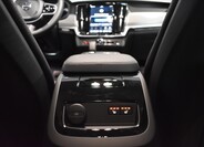 Volvo V90 44