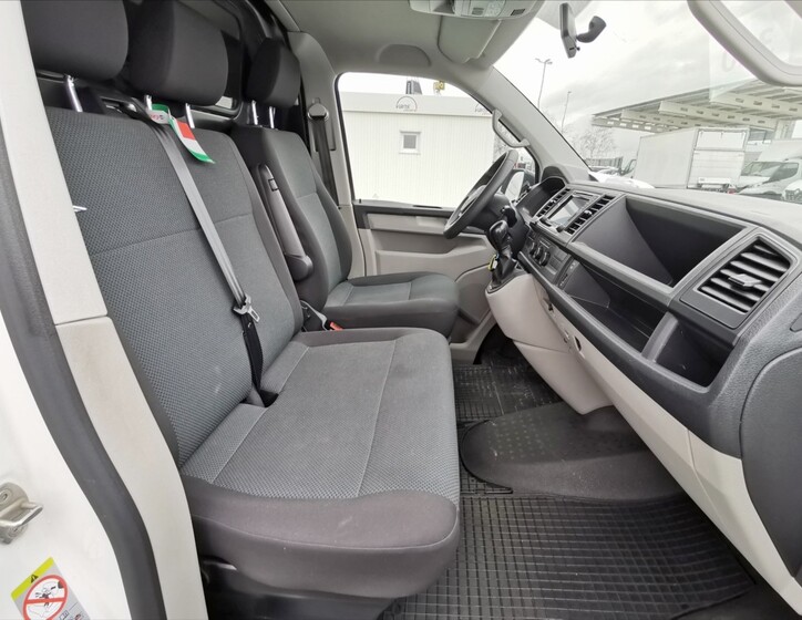 Volkswagen Transporter 7