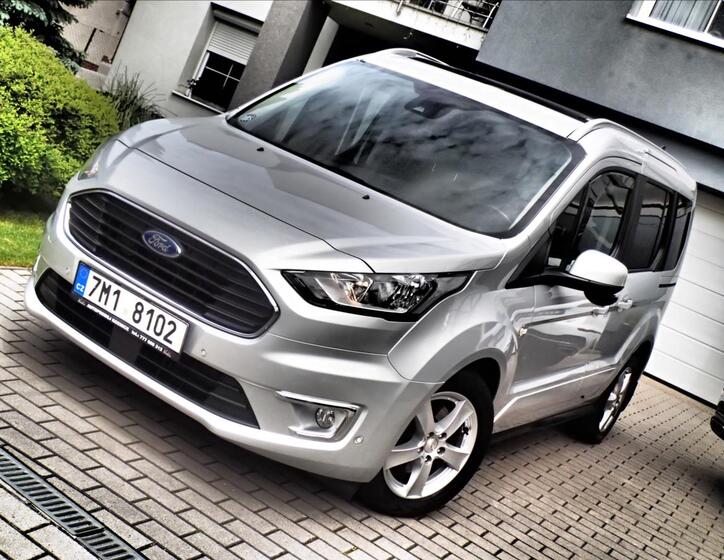 Ford Tourneo Connect 1