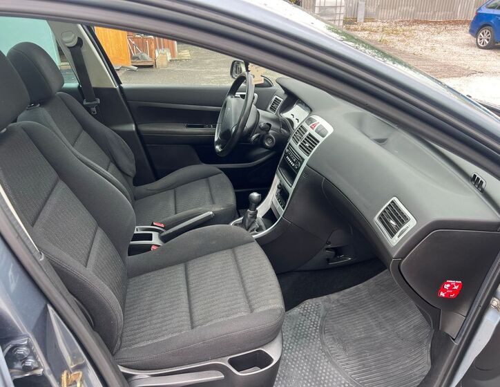 Peugeot 307 8