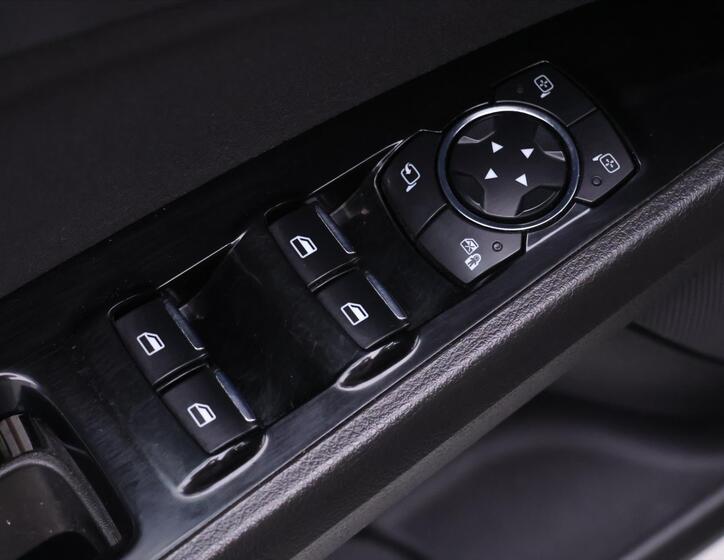 Ford Mondeo 16