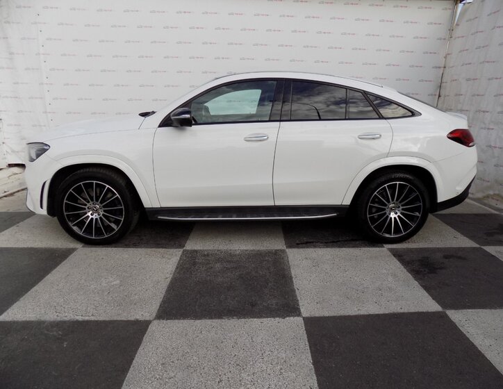 Mercedes-Benz GLE 2