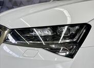 Škoda Superb 8