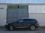 Audi Q7 8